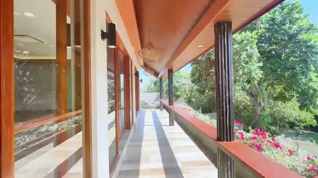 Video preview of Divinepath Bali yoga school property