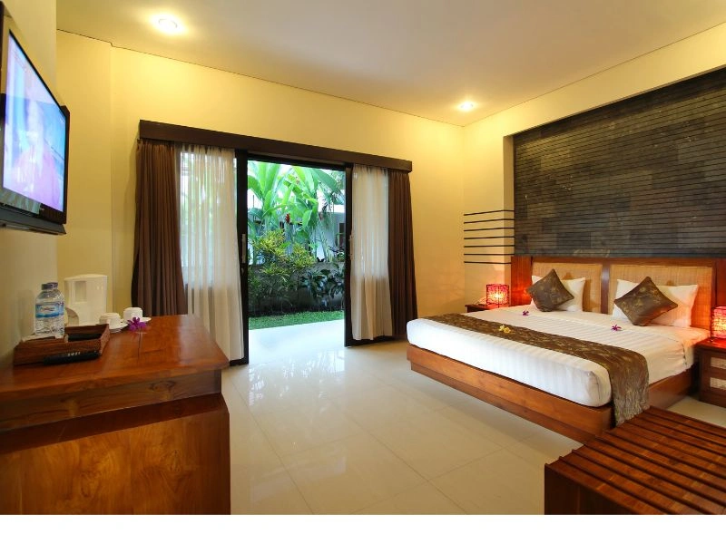 Accomodation