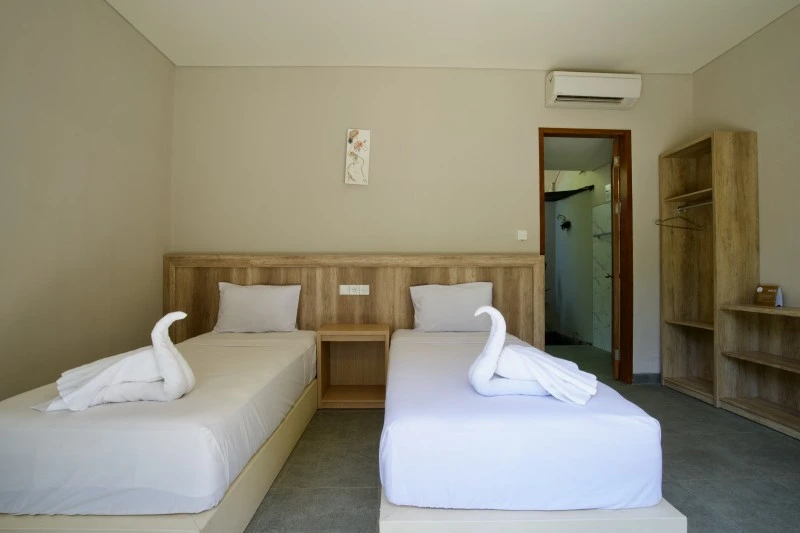 accomodation 6
