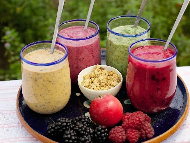 Fresh fruit smoothies and granola served at breakfast, DivinePath Ubud campus