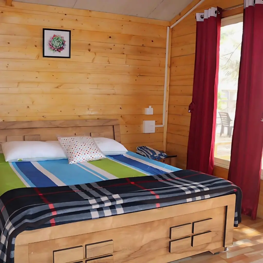 Private non-AC room Arambol