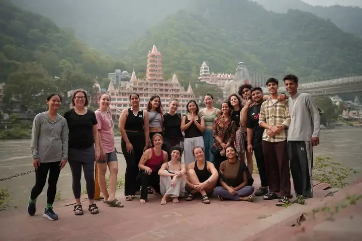 The course group on the Ganga ghat during the 53-day 500-hour stay in Rishikesh